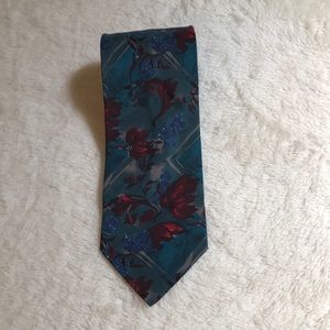 Geoffrey Beene Tie